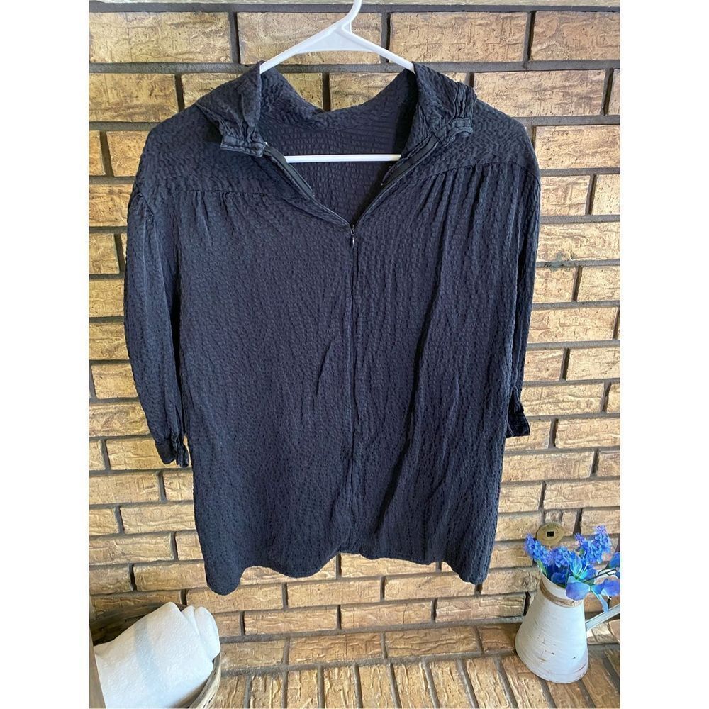 Adolfo Collard Shirt‎